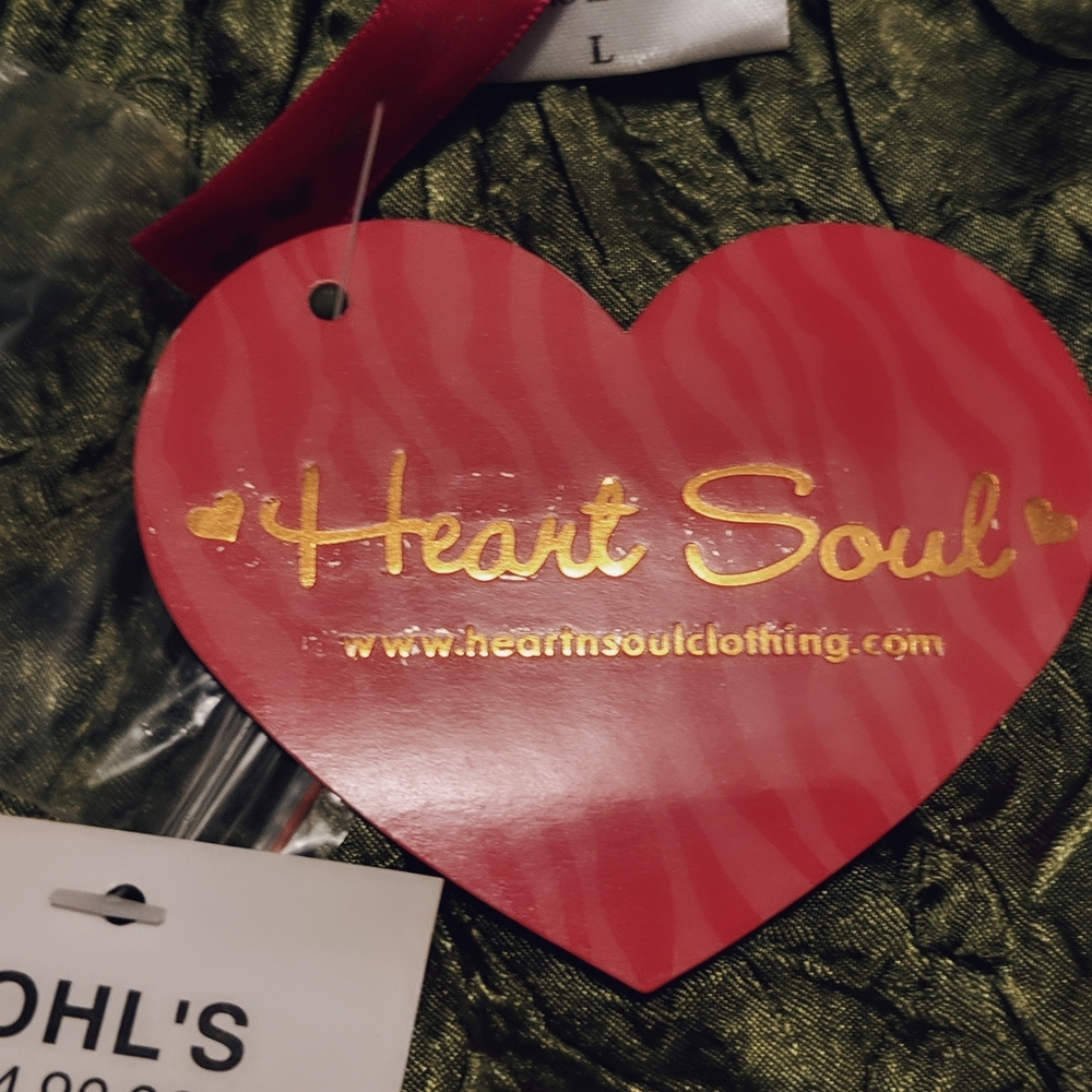 Heart Soul Green Blouse - Picture 9 of 11